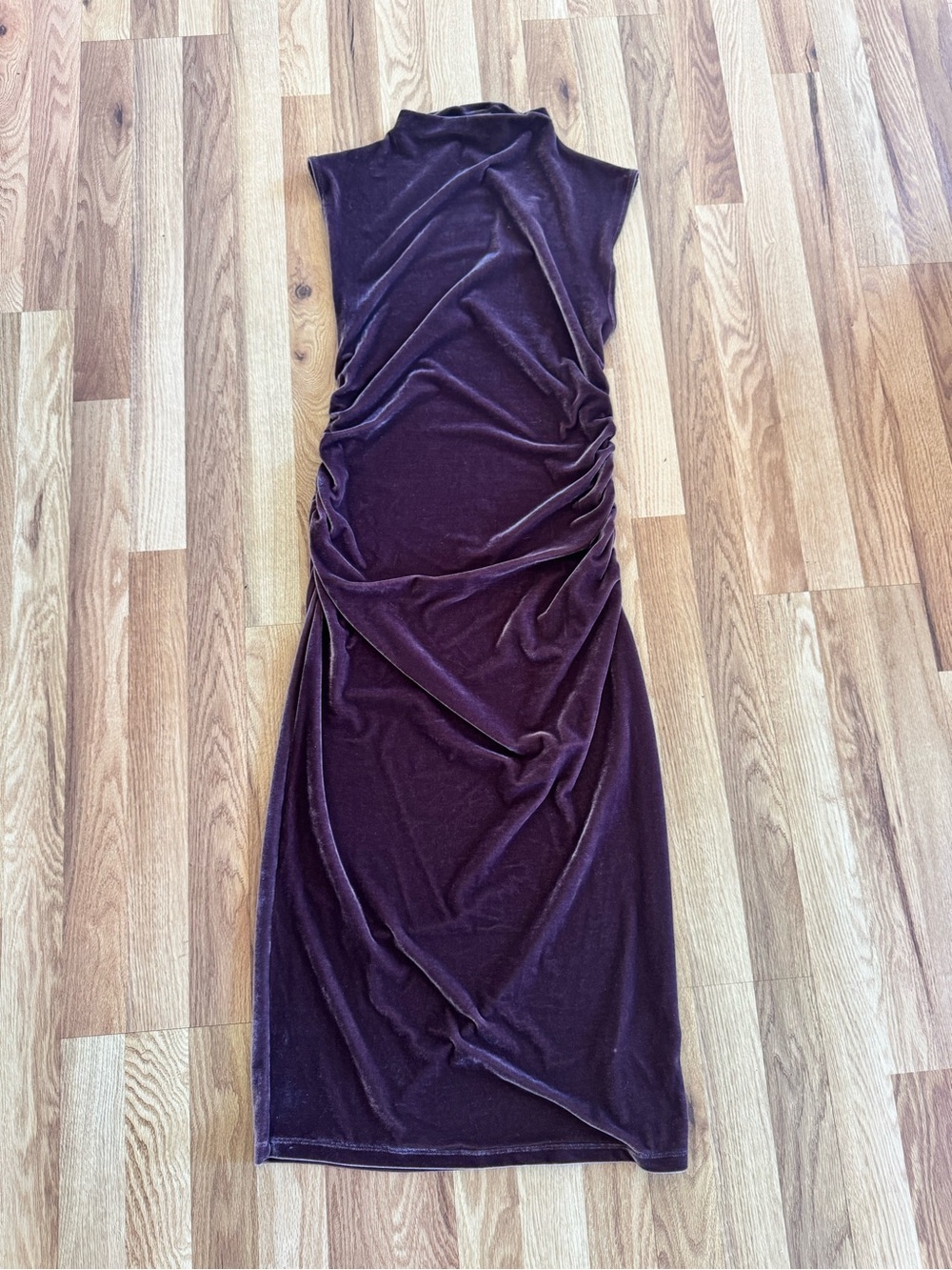 wild fable Velvet Ruched Midi Dress in Plum